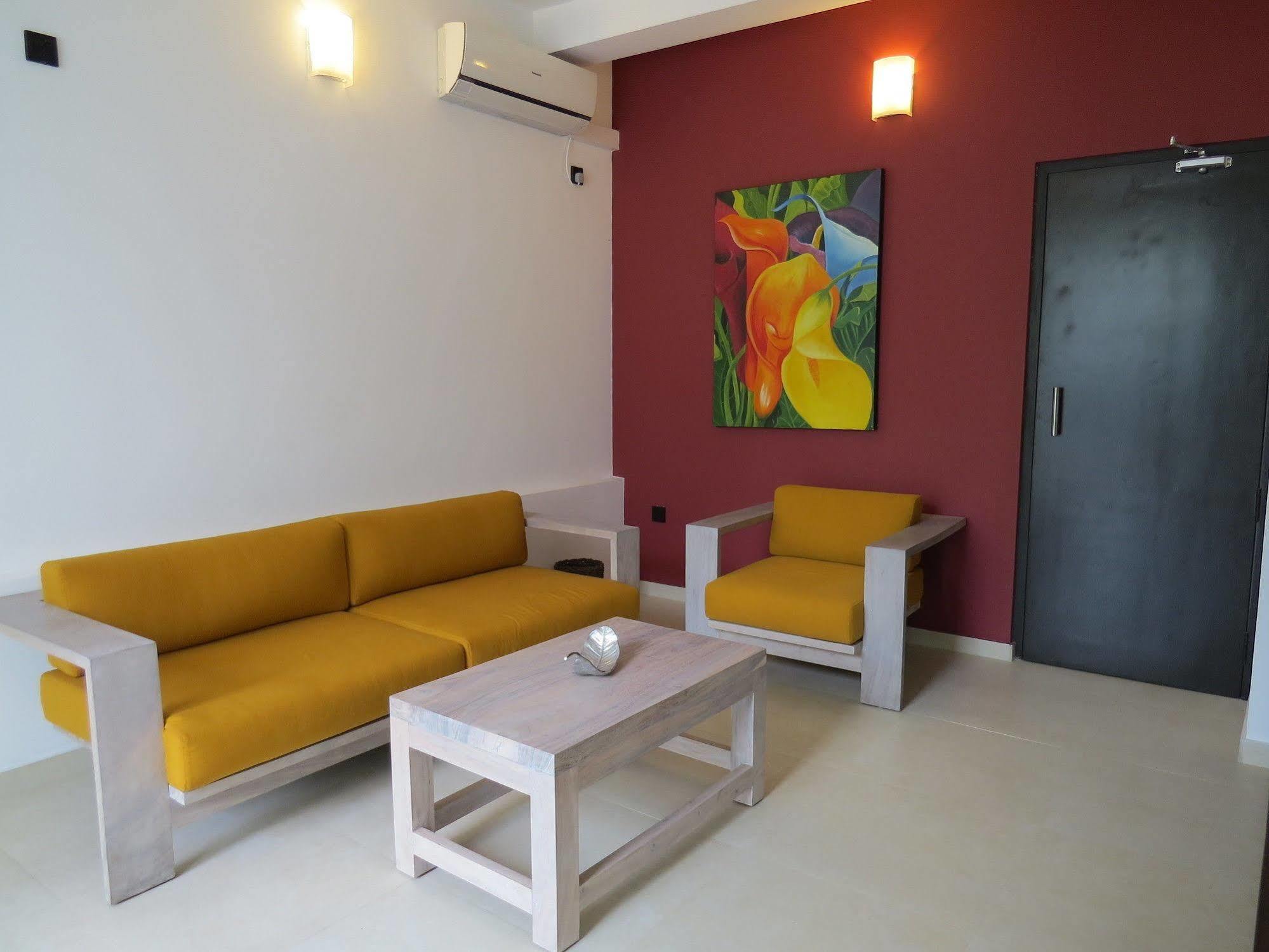 לינה וארוחת בוקר קולומבו Chapelton House מראה חיצוני תמונה
