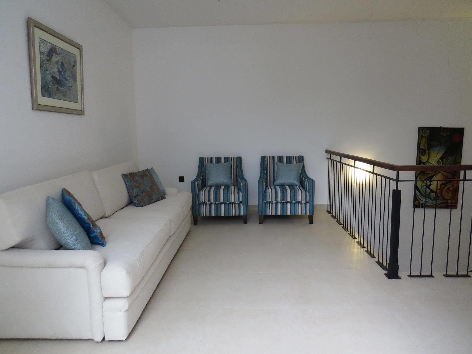 לינה וארוחת בוקר קולומבו Chapelton House מראה חיצוני תמונה