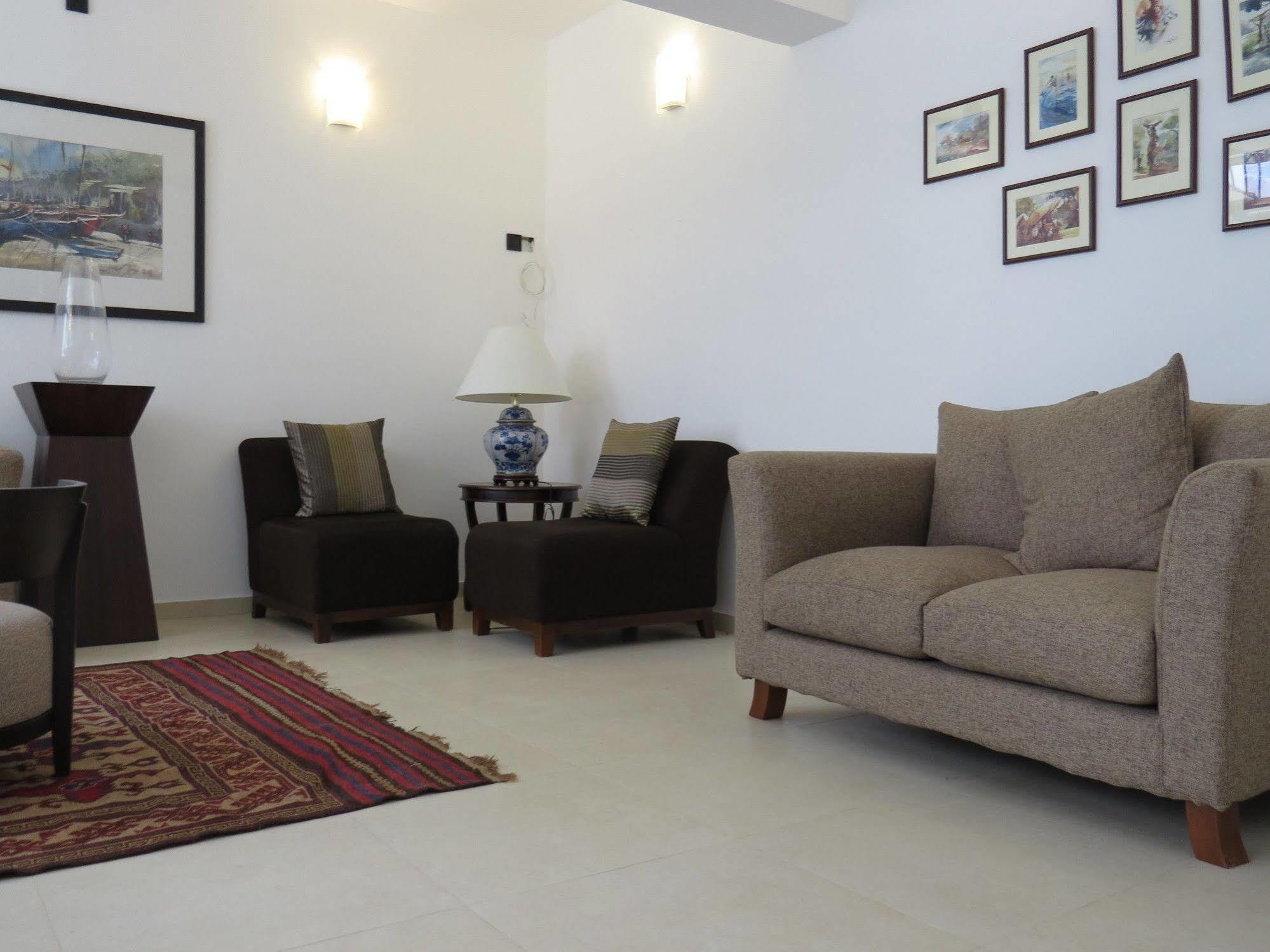 לינה וארוחת בוקר קולומבו Chapelton House מראה חיצוני תמונה